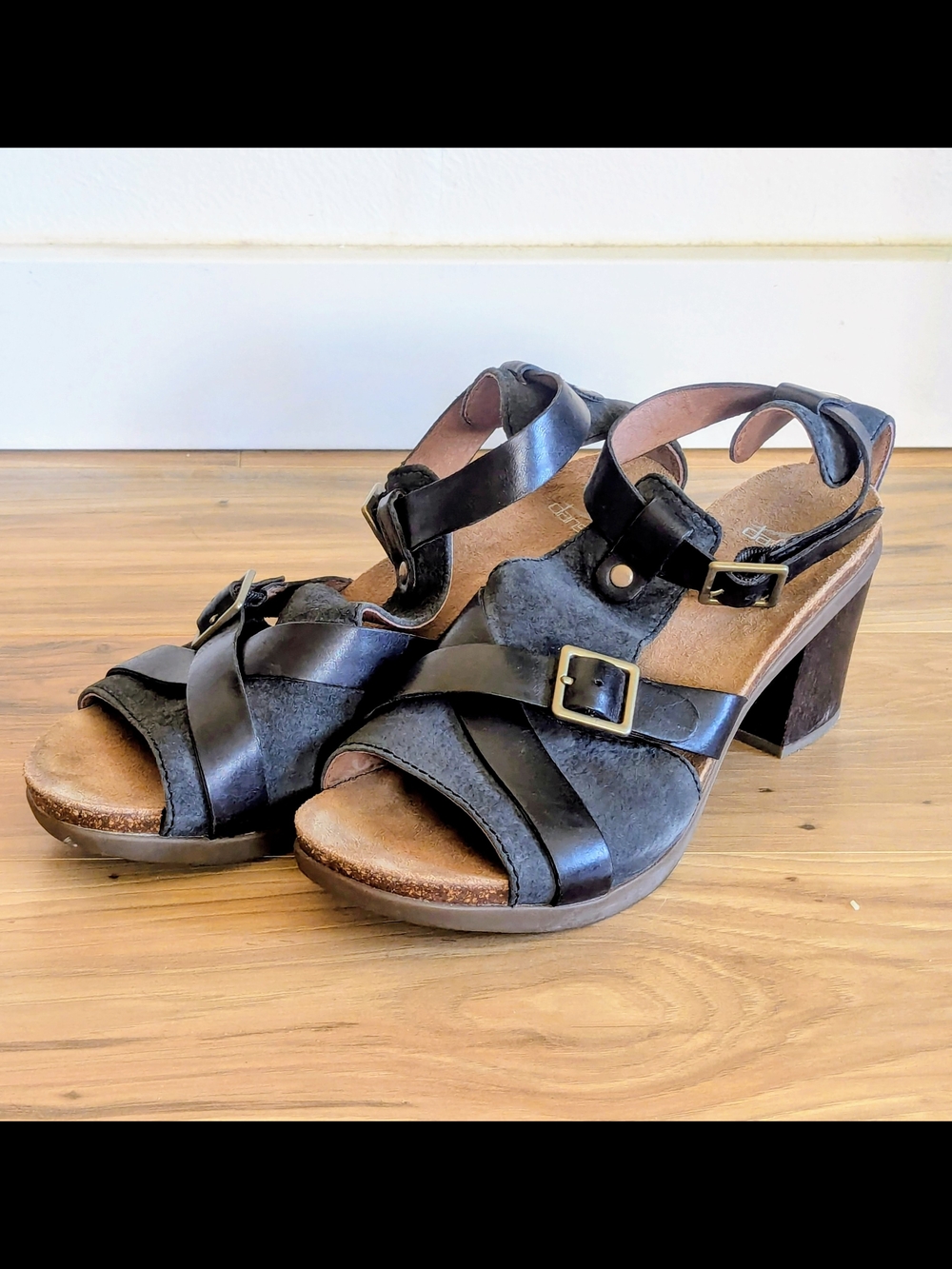 Dansko Dominique Black Leather Block Heel Sandals | Strappy T-Strap Comfort Chic